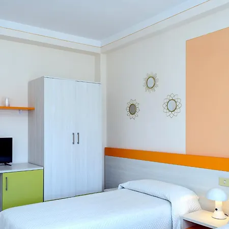 Hotel The Marquee Castelnuovo di Garfagnana Exterior photo